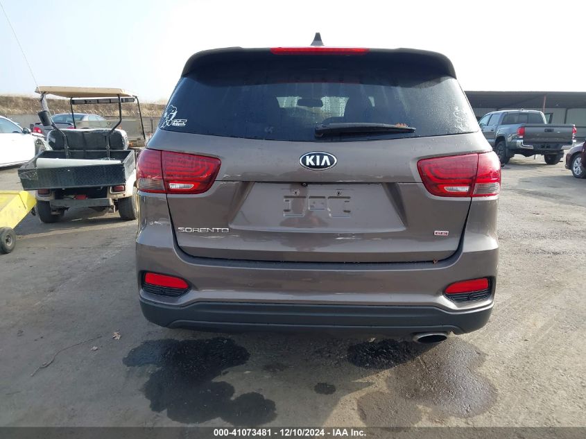 VIN 5XYPG4A33KG548128 2019 KIA SORENTO no.16