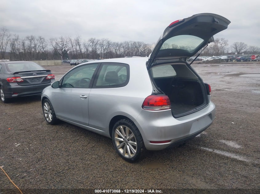 Vin: wvwmm7ajxdw094140, lot: 41563901, volkswagen golf 2.0l tdi 2-door 20133