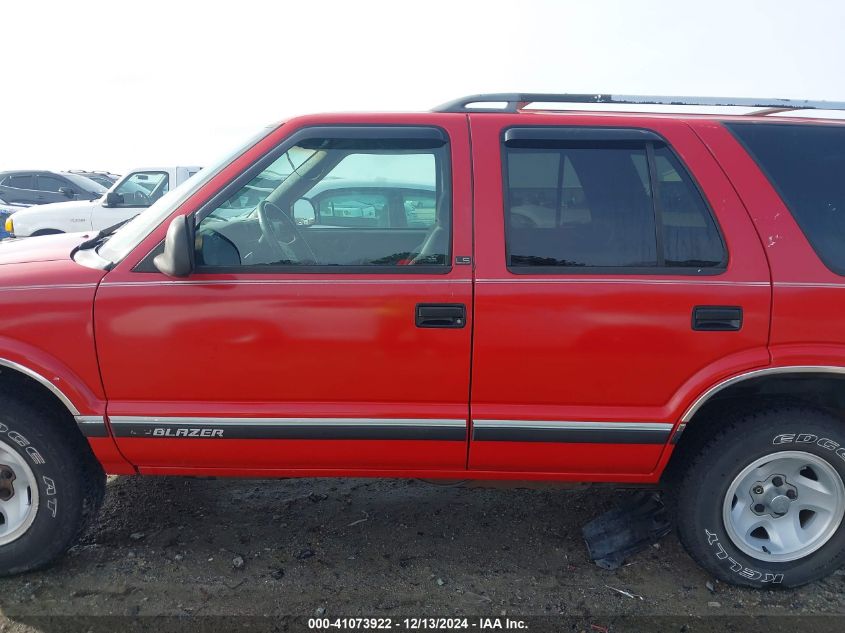 1995 Chevrolet Blazer VIN: 1GNCS13W4SK215778 Lot: 41073922