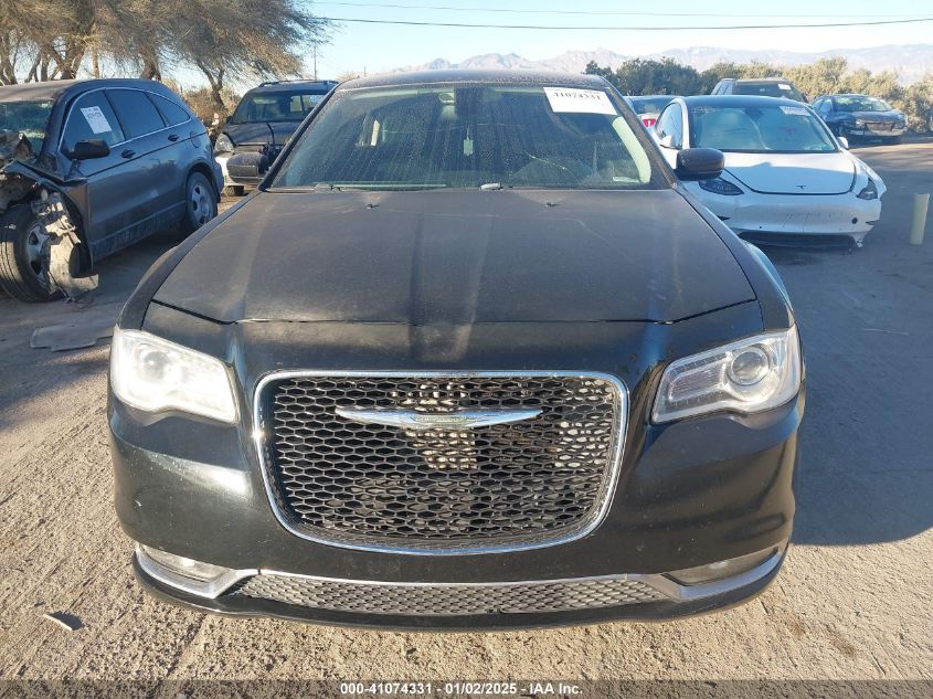 VIN 2C3CCAAG1FH796983 2015 Chrysler 300, Limited no.12