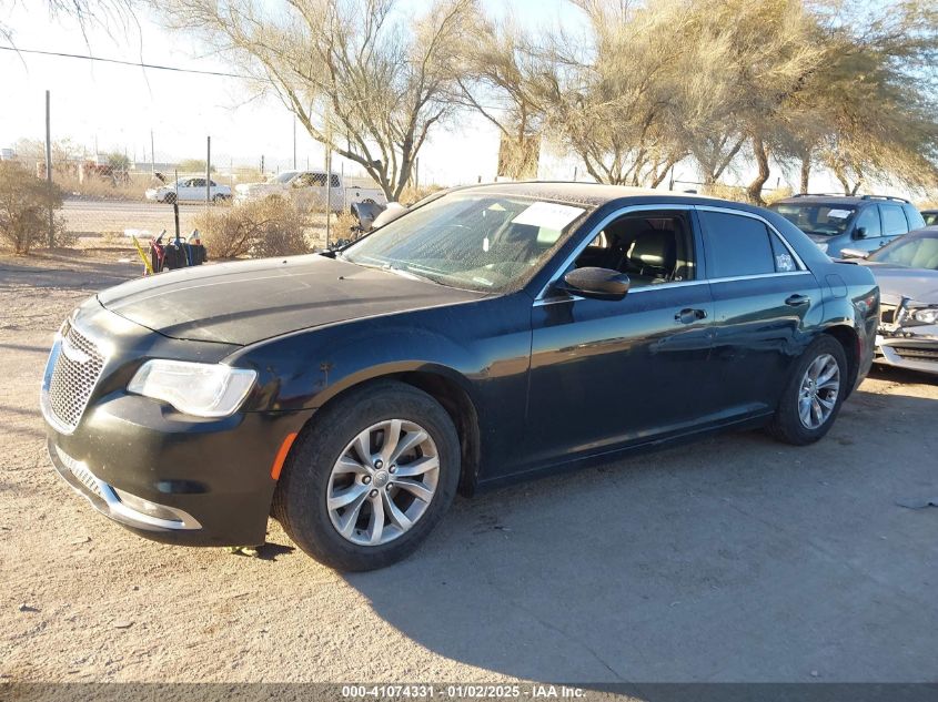 VIN 2C3CCAAG1FH796983 2015 Chrysler 300, Limited no.6