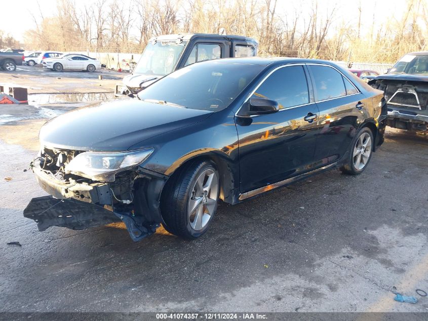 VIN 4T1BF1FK5EU450938 2014 Toyota Camry, Se Sport no.2