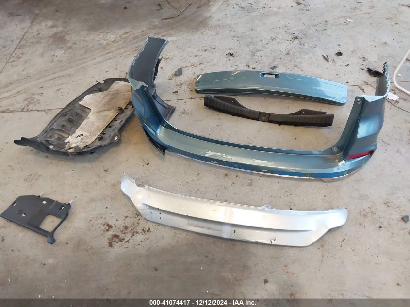 2015 Honda Cr-V Lx VIN: 2HKRM4H33FH642886 Lot: 41074417