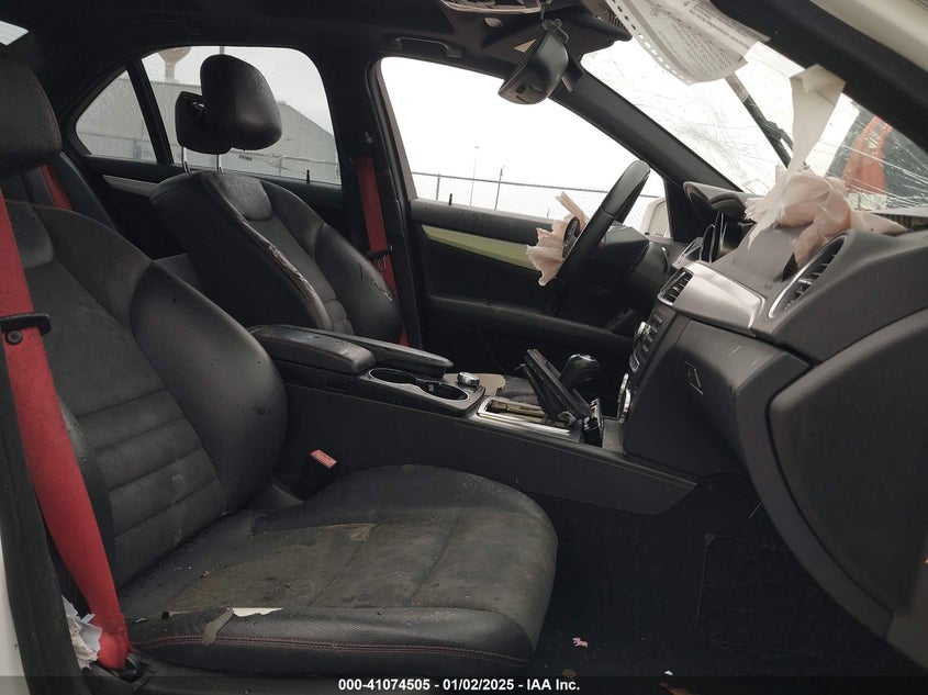 2013 MERCEDES-BENZ C 350 SPORT - WDDGF5HB6DR244338