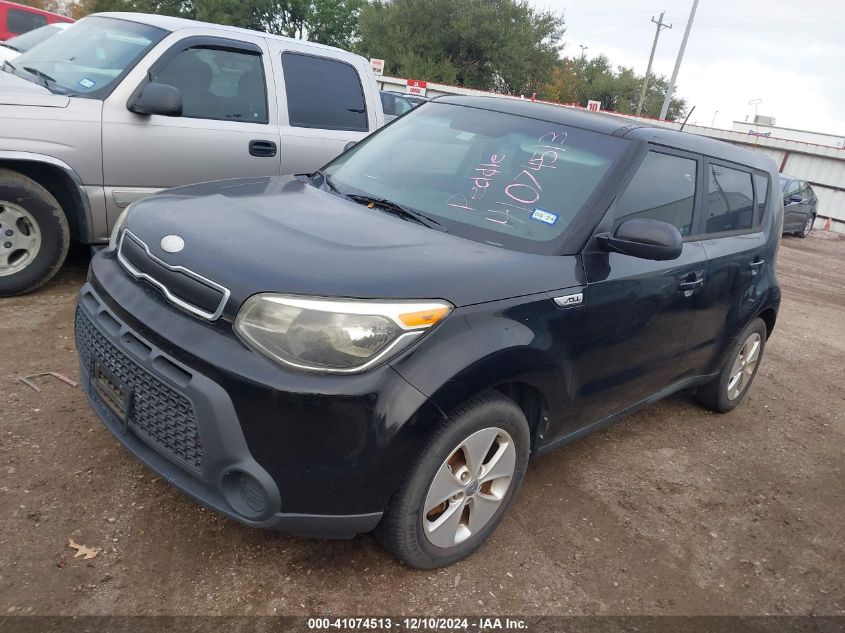 VIN KNDJN2A21F7136834 2015 KIA SOUL no.2