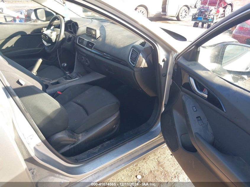 2014 MAZDA MAZDA3 VIN: JM1BM1U70E1121798