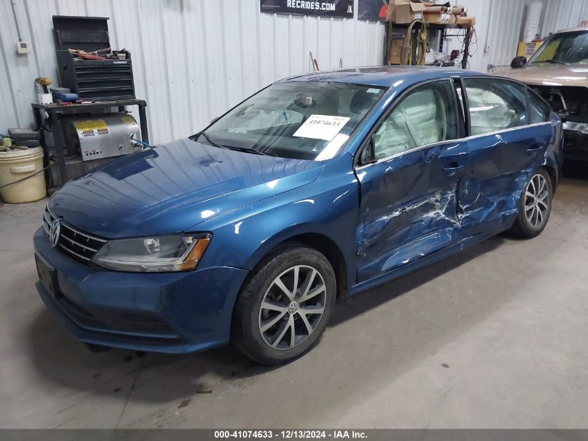 VIN 3VWDB7AJ8JM209560 2018 VOLKSWAGEN JETTA no.2