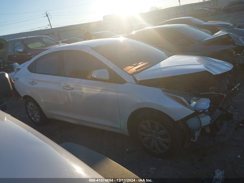 2018 HYUNDAI ACCENT VIN: 3KPC24A33JE025524