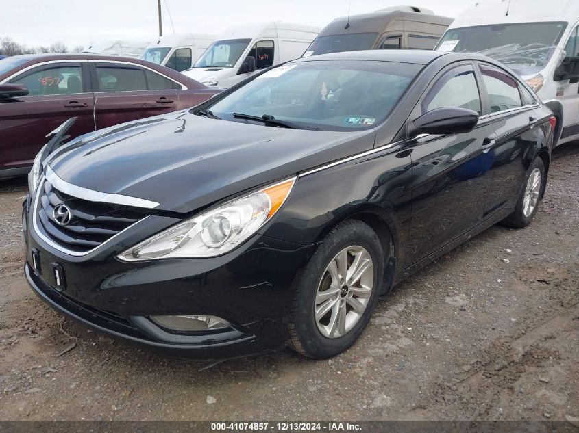 VIN 5NPEB4AC5DH641945 2013 Hyundai Sonata, Gls no.2