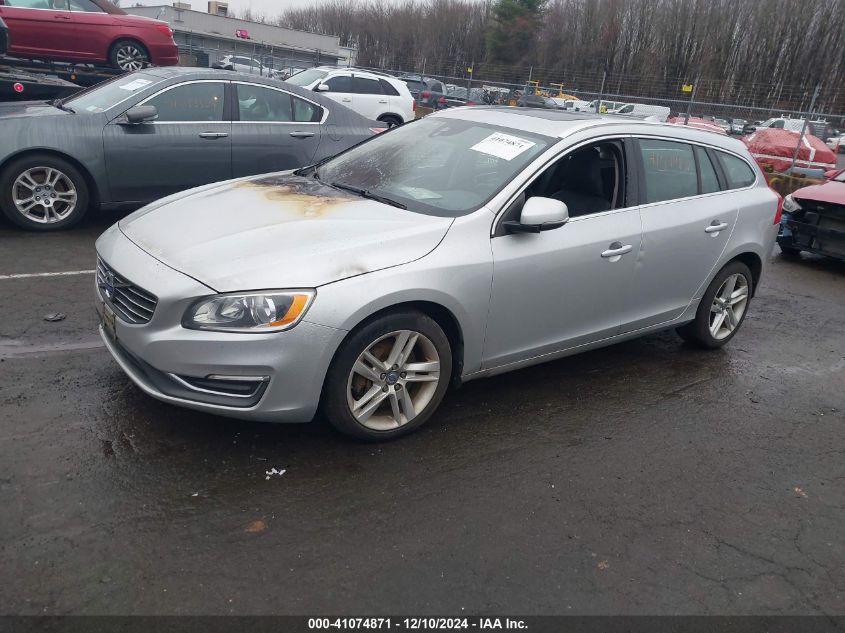 VIN YV1612SB0F1187318 2015 Volvo V60, T5 Premier no.2