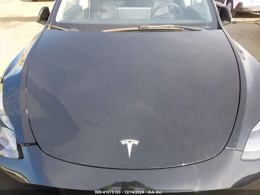 VIN 7SAYGDEF6NF404578 2022 TESLA MODEL Y no.10