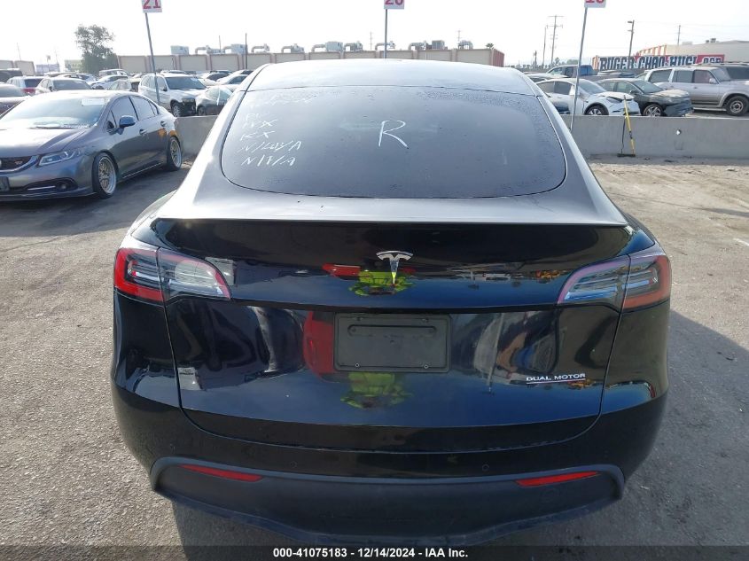 VIN 7SAYGDEF6NF404578 2022 TESLA MODEL Y no.15