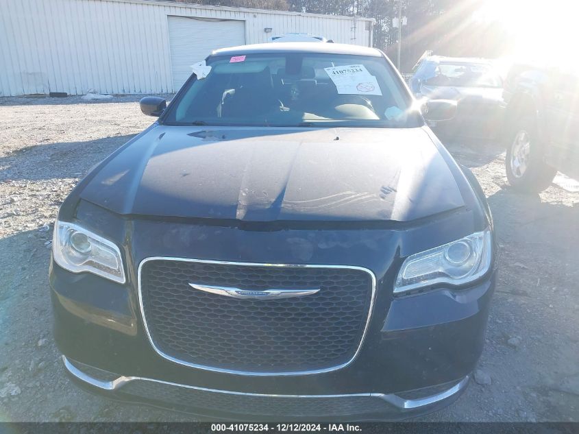 VIN 2C3CCAAG0FH920693 2015 CHRYSLER 300 no.12