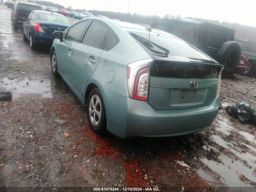 2013 TOYOTA PRIUS VIN: JTDKN3DU2D1687944