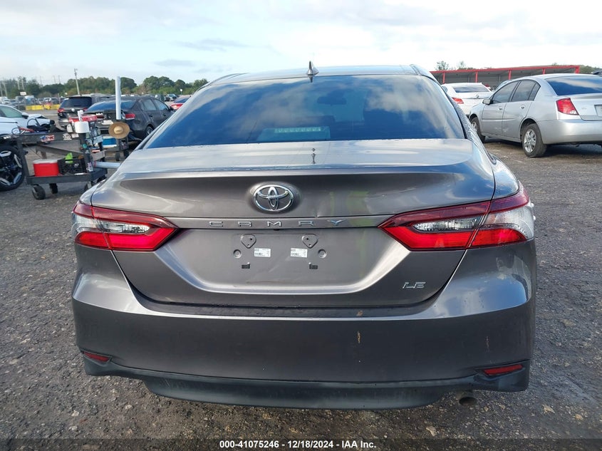 2021 TOYOTA CAMRY VIN: 4T1C11AK2MU594665
