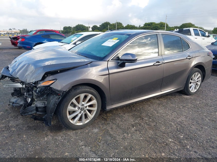 2021 TOYOTA CAMRY VIN: 4T1C11AK2MU594665