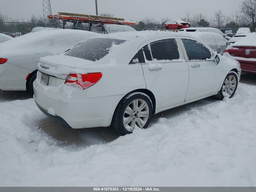 Vin: 1c3bc1fg5bn614157, lot: 41565336, chrysler 200 touring 20114