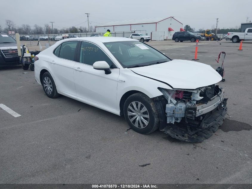 VIN 4T1C31AK5MU561556 2021 Toyota Camry, Le Hybrid no.1