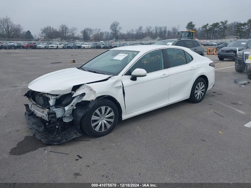 VIN 4T1C31AK5MU561556 2021 Toyota Camry, Le Hybrid no.2