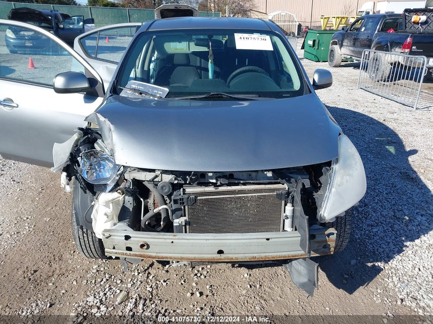 2014 NISSAN VERSA 1.6 SV - 3N1CN7AP2EL801738