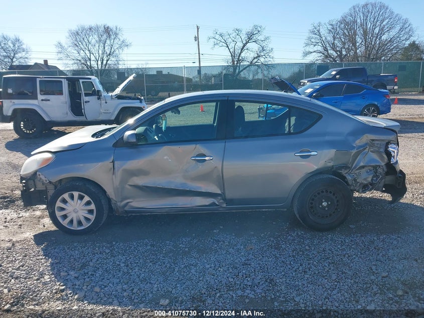 2014 NISSAN VERSA 1.6 SV - 3N1CN7AP2EL801738