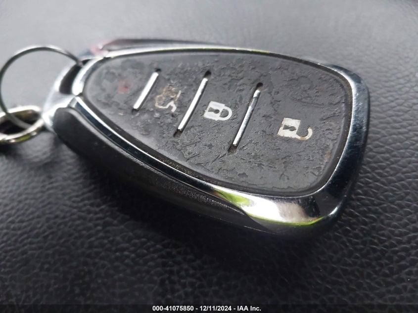 2019 CHEVROLET MALIBU VIN: 1G1ZC5ST4KF172060