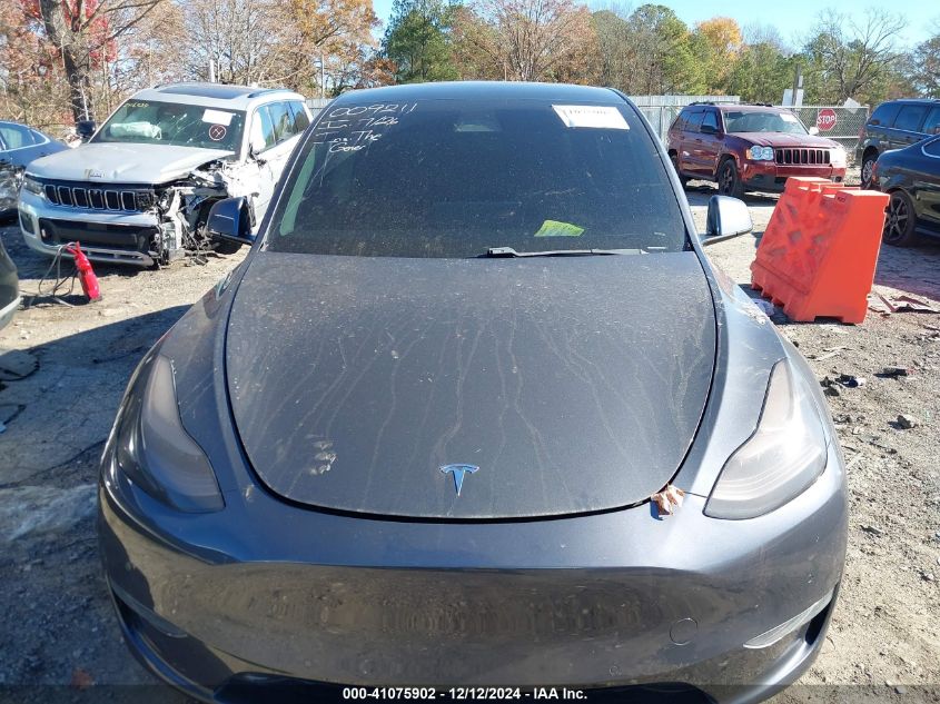 2020 Tesla Model Y Long Range Dual Motor All-Wheel Drive VIN: 5YJYGDEE1LF009211 Lot: 41075902