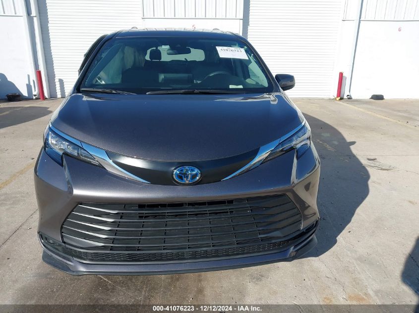 VIN 5TDKRKEC0PS168175 2023 TOYOTA SIENNA no.12