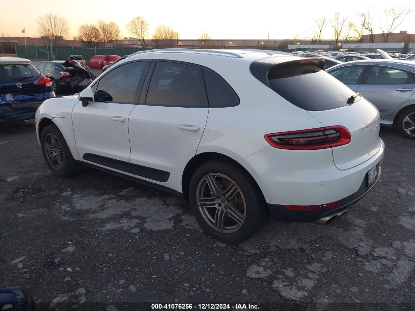 VIN WP1AB2A53FLB53319 2015 PORSCHE MACAN no.3