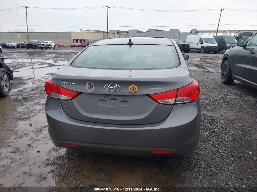 VIN 5NPDH4AE2DH288575 2013 HYUNDAI ELANTRA no.16