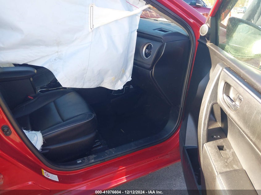 2018 TOYOTA COROLLA auction photo 5