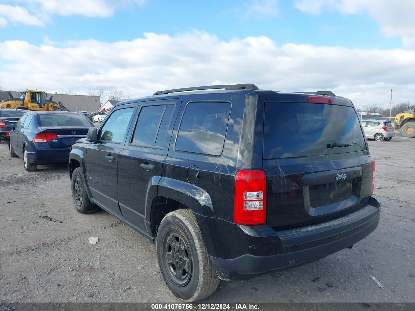 VIN 1C4NJPBA5FD409906 2015 Jeep Patriot, Sport no.3