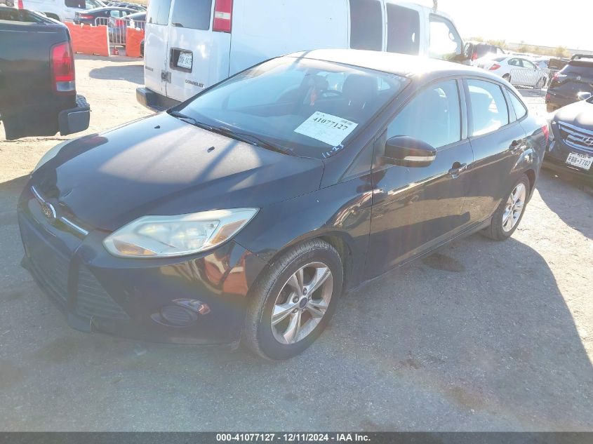 VIN 1FADP3F21DL296907 2013 FORD FOCUS no.2