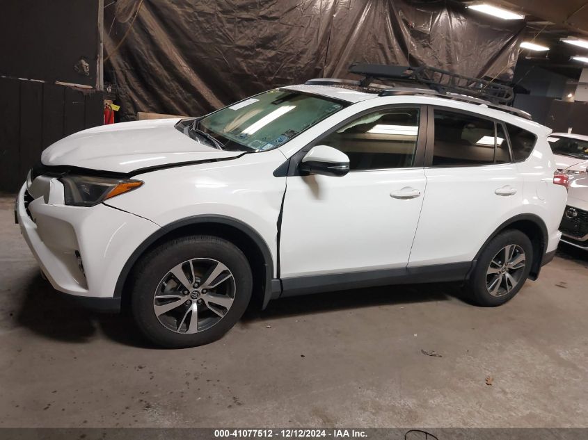 VIN JTMRFREV9HJ713712 2017 Toyota RAV4, Xle no.14