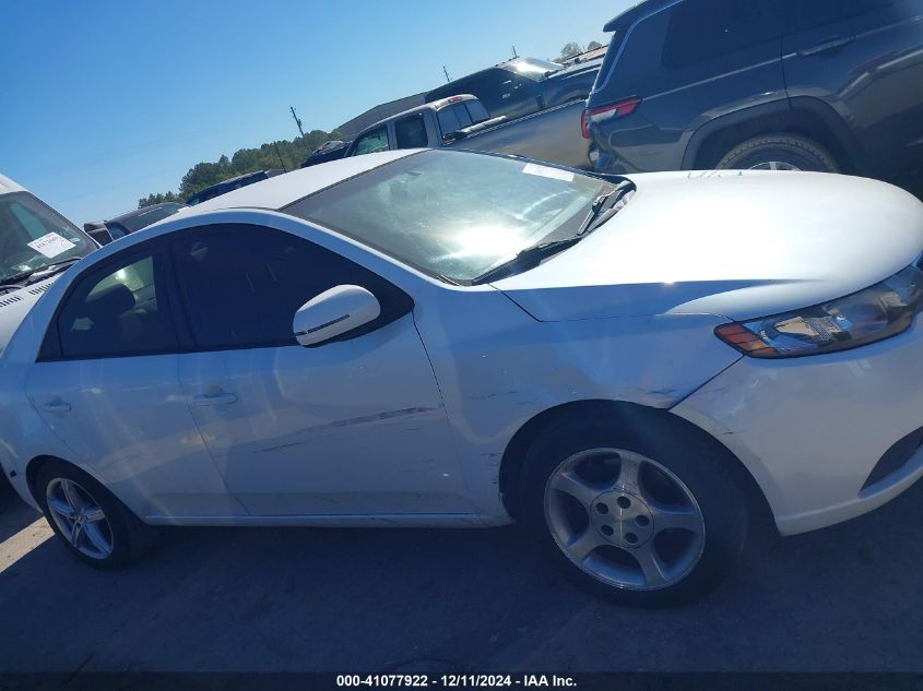 VIN KNAFU4A2XD5724578 2013 KIA Forte, EX no.13