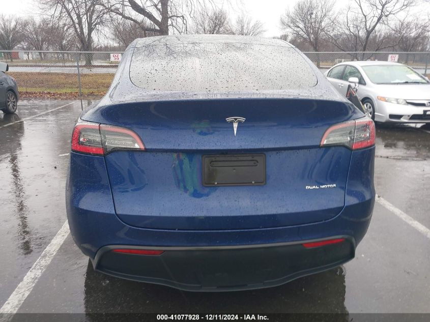 2021 Tesla Model Y Long Range Dual Motor All-Wheel Drive VIN: 5YJYGDEE4MF121132 Lot: 41077928