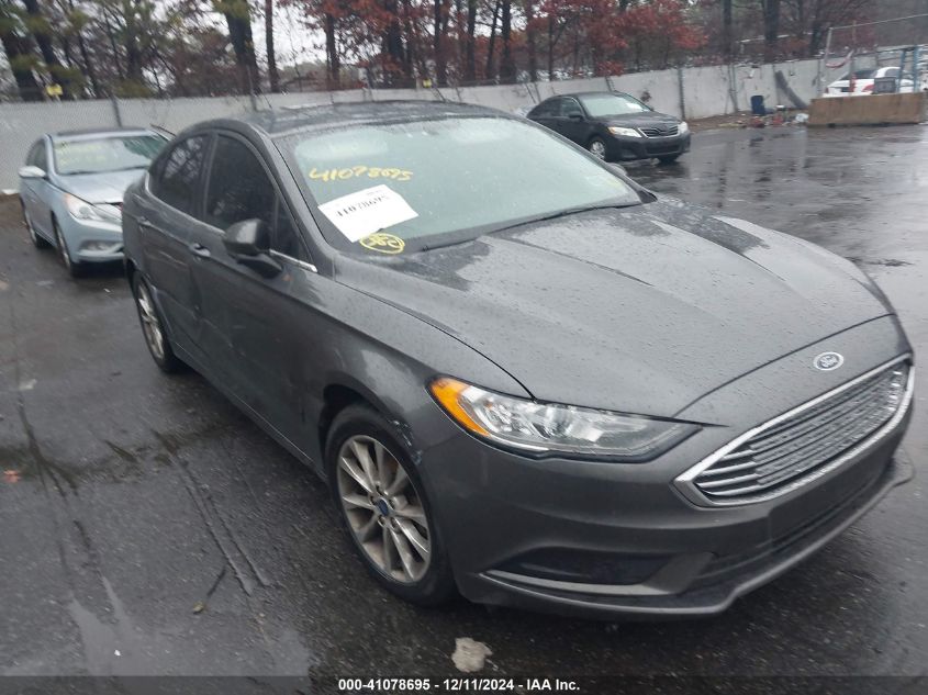 VIN 3FA6P0HD2HR129095 2017 Ford Fusion, SE no.1