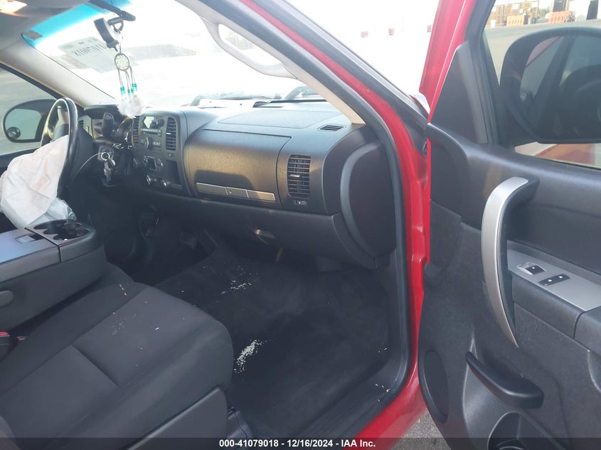2011 CHEVROLET SILVERADO VIN: 3GCPKSE34BG211076