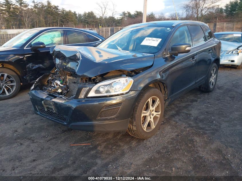 VIN YV4902DZ2D2437128 2013 Volvo XC60, T6 no.2