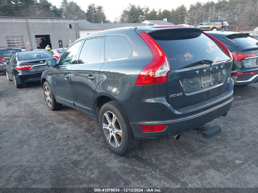 VIN YV4902DZ2D2437128 2013 Volvo XC60, T6 no.3