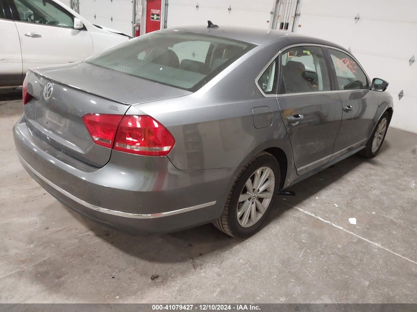 2012 VOLKSWAGEN PASSAT VIN: 1VWCH7A34CC108094