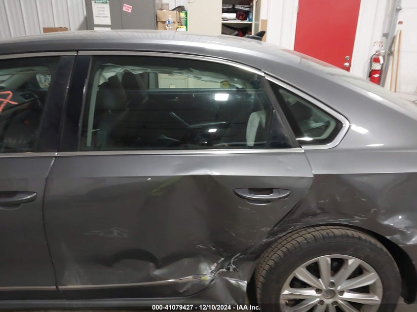 2012 VOLKSWAGEN PASSAT VIN: 1VWCH7A34CC108094