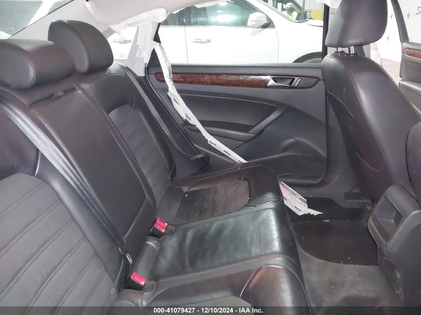 2012 VOLKSWAGEN PASSAT VIN: 1VWCH7A34CC108094