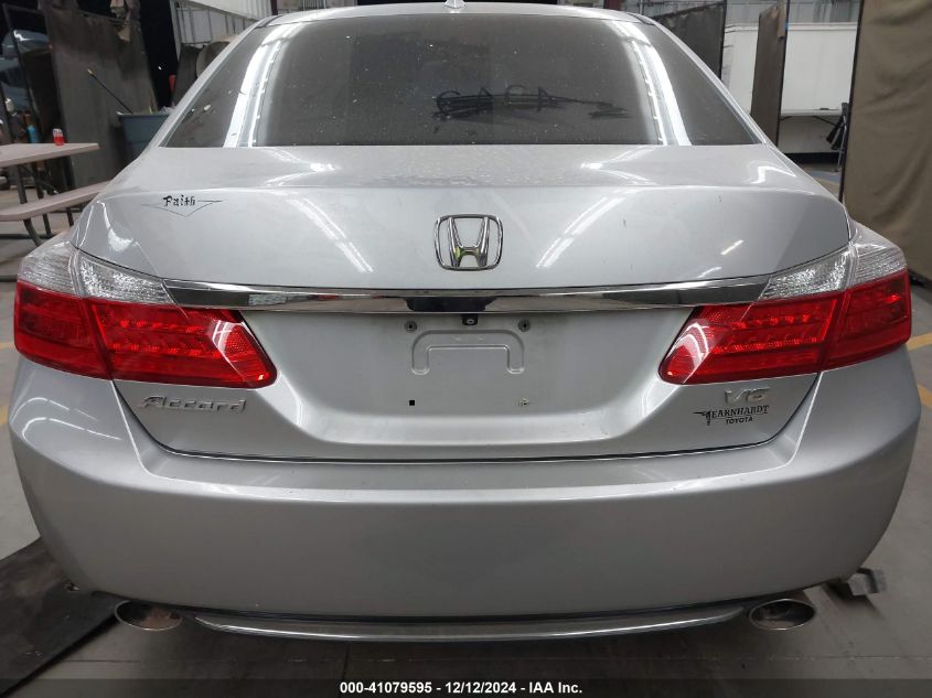 VIN 1HGCR3F88FA019756 2015 HONDA ACCORD no.17