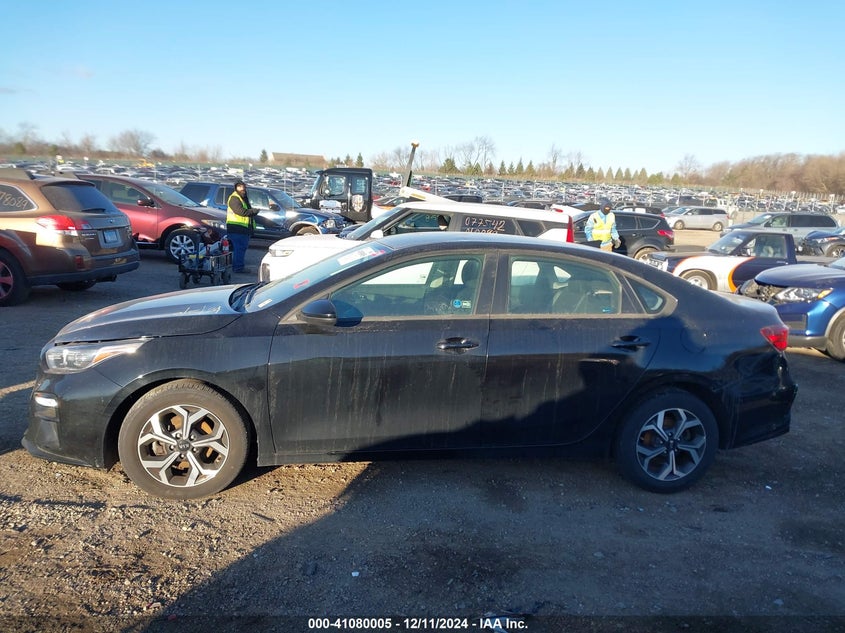 2019 KIA FORTE LXS - 3KPF24AD8KE013117