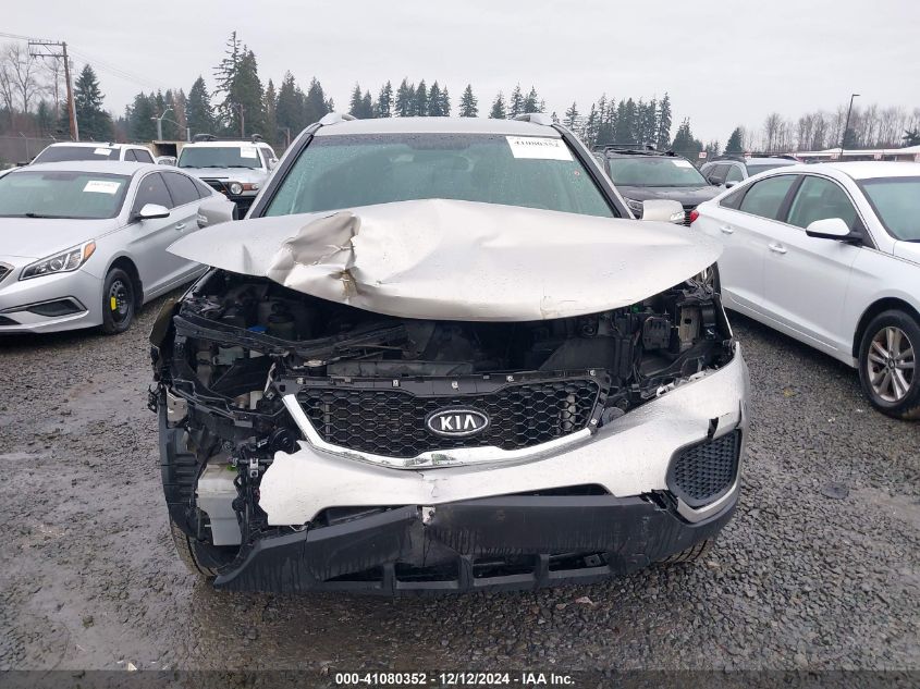 2013 KIA SORENTO LX V6 - 5XYKT4A25DG379178