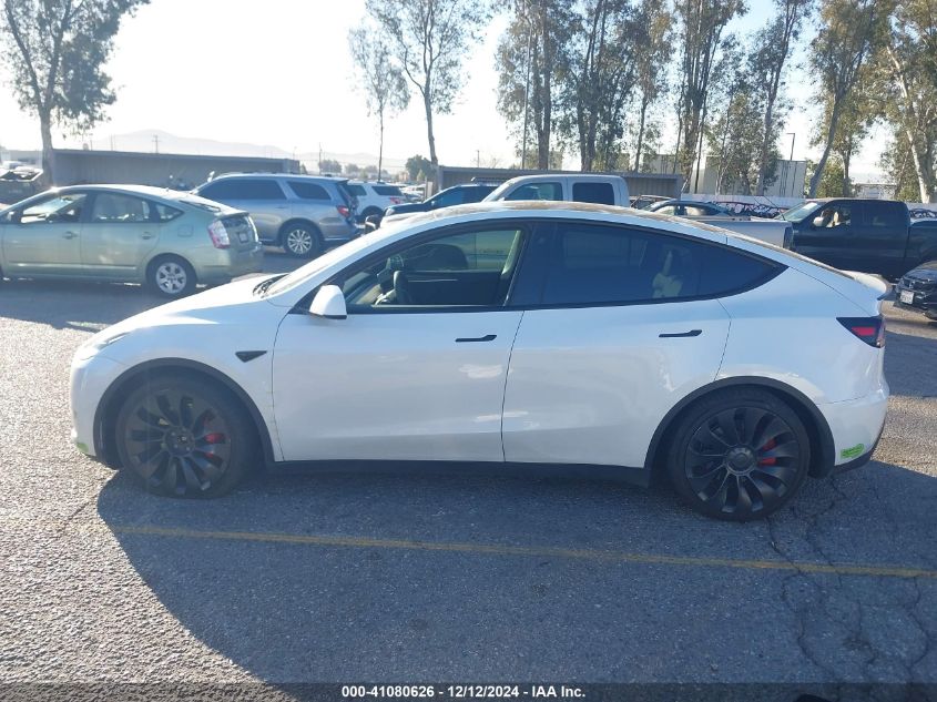 2022 Tesla Model Y Performance Dual Motor All-Wheel Drive VIN: 7SAYGDEF0NF531567 Lot: 41080626