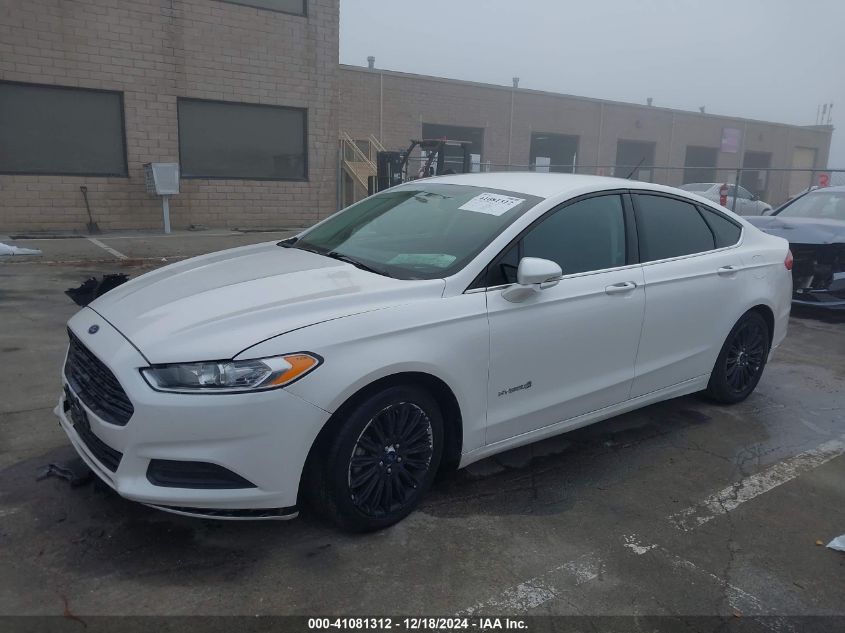 VIN 3FA6P0LU3GR173175 2016 Ford Fusion, Hybrid SE no.2