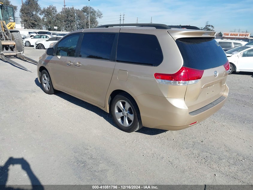 Vin: 5tdkk3dc8cs242125, lot: 41571888, toyota sienna le v6 8 passenger 20123