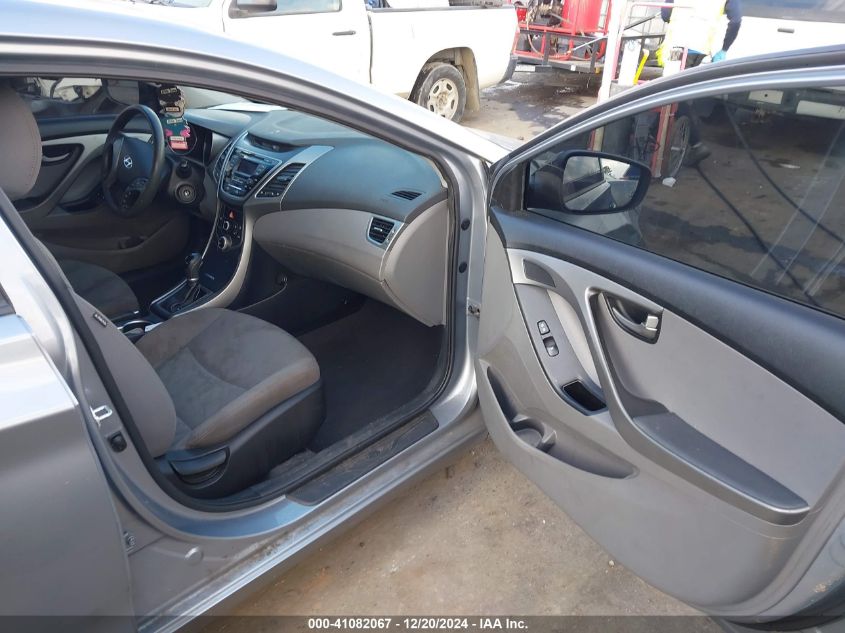 VIN 5NPDH4AEXFH643351 2015 Hyundai Elantra, SE no.5